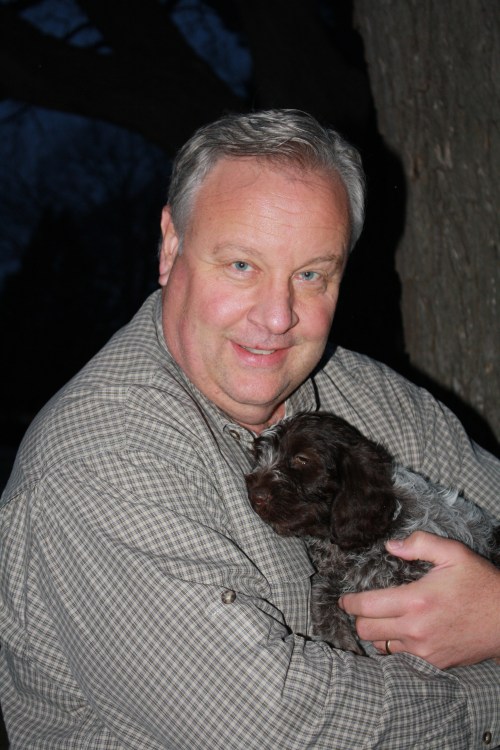 Gus flew home to Tennessee with John